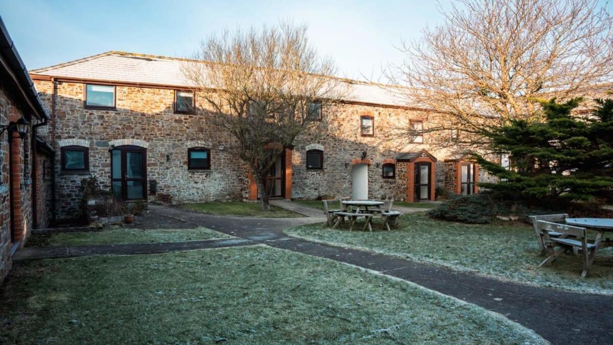 Lovely 2 Bedroom Coastal Cottage Near Bude Eksteriør bilde